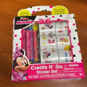 Disney Juniot Create N' Go Design Set (Minnie Mouse)